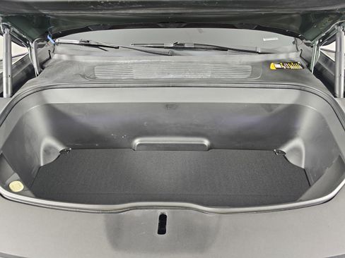 Used 2023 Rivian R1S Adventure image 14