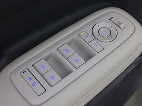 Used 2024 Hyundai Santa Fe Calligraphy image 23