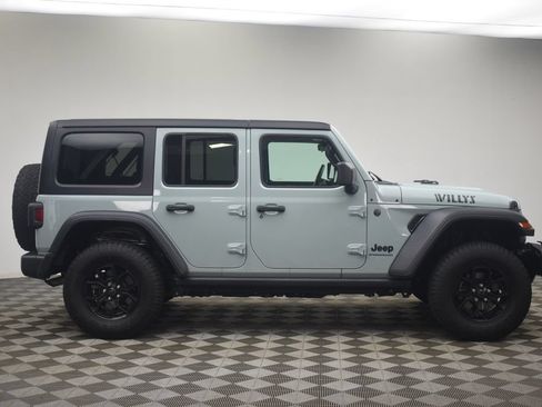 Used 2024 Jeep Wrangler Unlimited Sport AWD/4WD image 15
