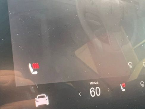 Used 2019 Tesla Model 3 Standard Range Plus image 16