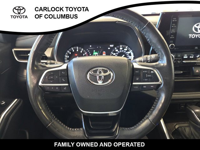 Used 2021 Toyota Highlander Limited AWD/4WD image 25