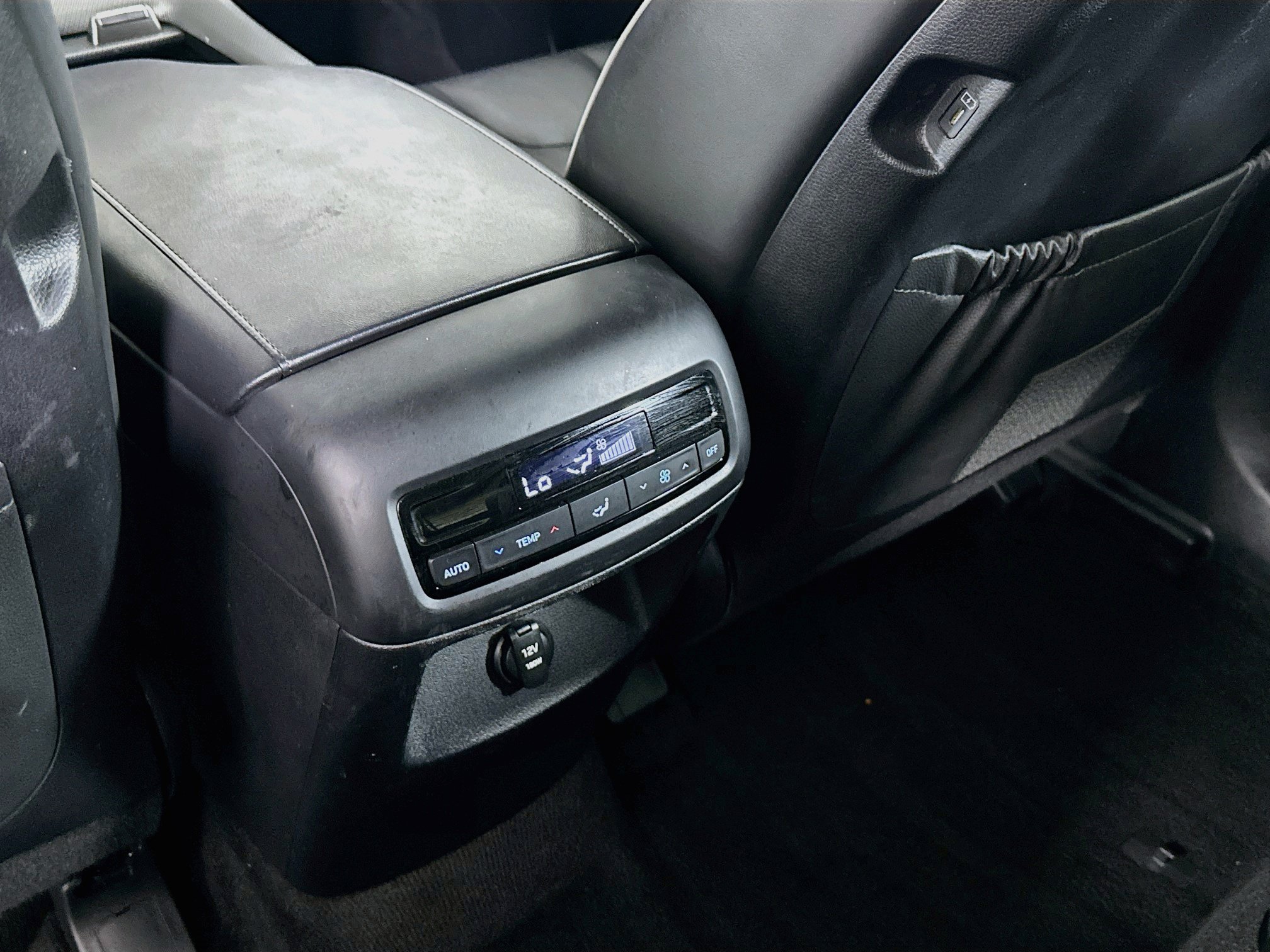 Used 2024 Hyundai Palisade SEL FWD image 28