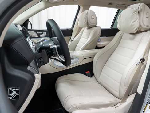 New 2026 Mercedes-Benz GLS 450 4MATIC image 13