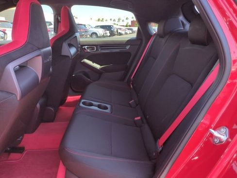 Used 2025 Honda Civic Type R image 18