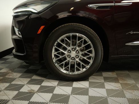 Used 2023 Buick Enclave Avenir w/ Avenir Technology Package image 8