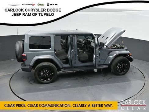 Used 2025 Jeep Wrangler Unlimited Sahara AWD/4WD image 51