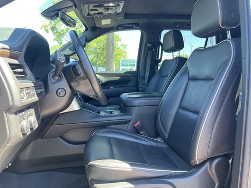 Used 2021 Chevrolet Tahoe Premier AWD/4WD image 16
