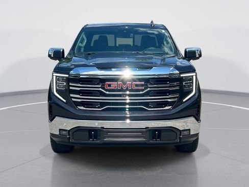 Used 2024 GMC Sierra 1500 SLT w/ SLT Premium Plus Package AWD/4WD image 3