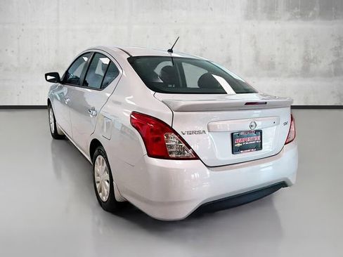 Used 2017 Nissan Versa SV image 7