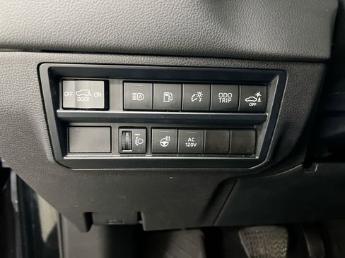 Used 2024 Toyota Sequoia SR5 w/ SR5 Premium Package AWD/4WD image 18