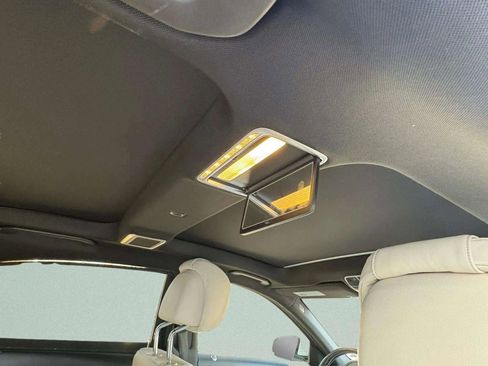 Used 2016 Mercedes-Benz S 550 Sedan image 22