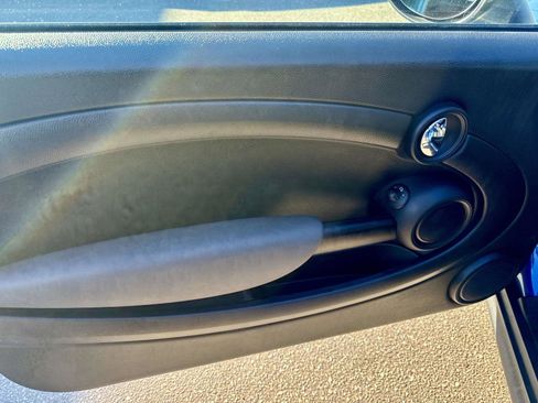 Used 2012 MINI Cooper Hardtop image 10