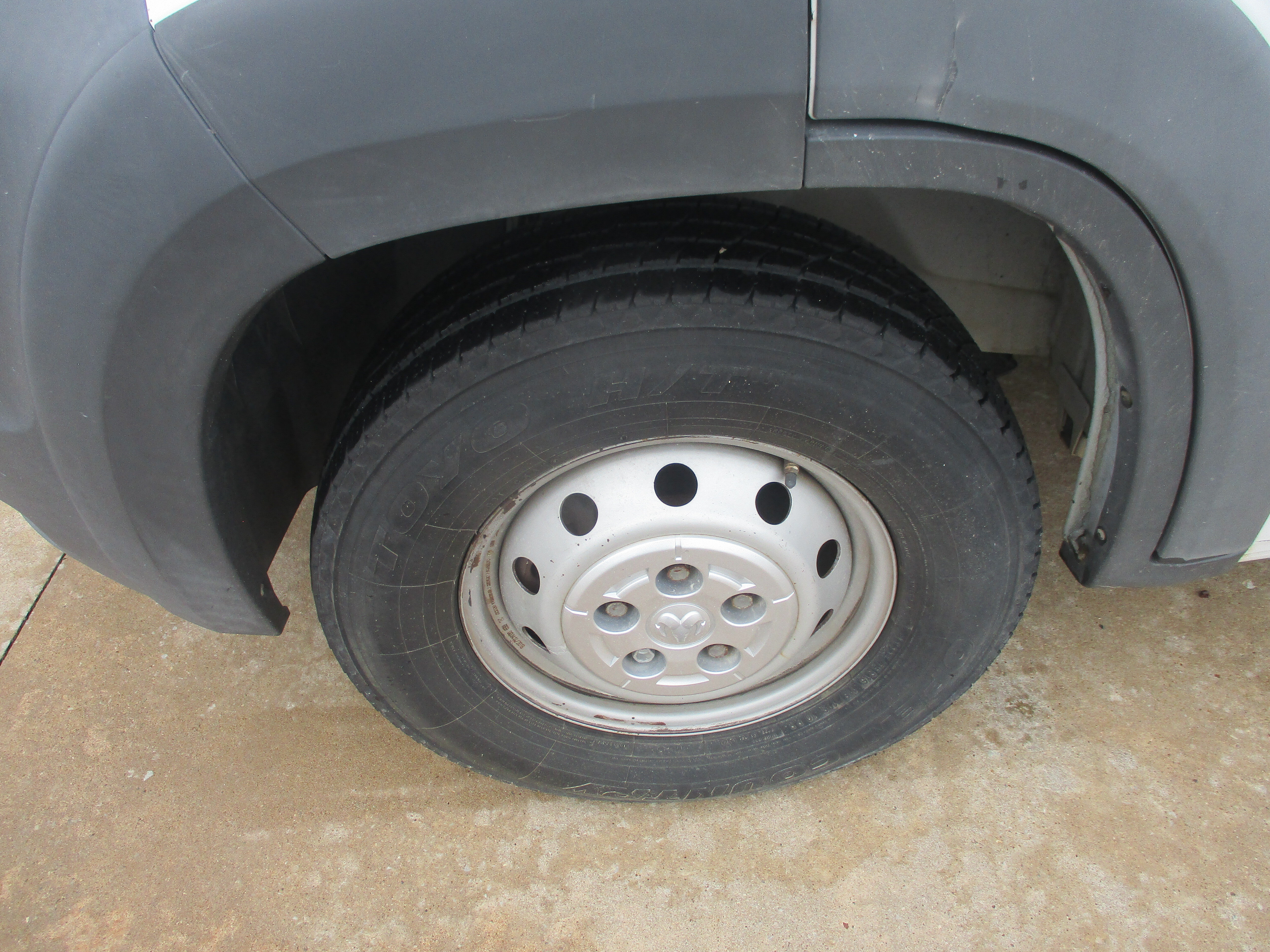 Used 2014 RAM ProMaster 2500 FWD image 3