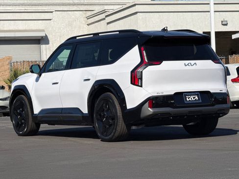 New 2026 Kia EV9 GT-Line image 5