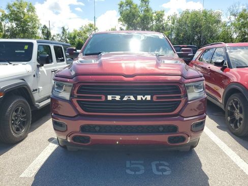 Used 2019 RAM 1500 Laramie AWD/4WD image 2