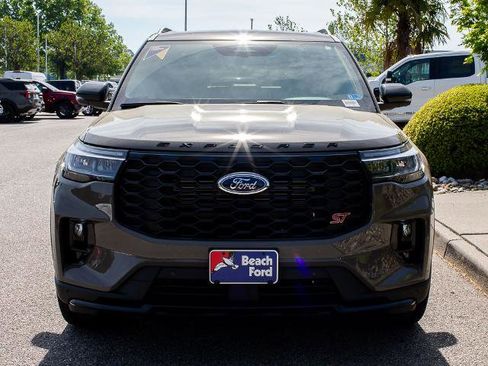 Certified 2026 Ford Explorer ST w/ Sun And Sound Package AWD/4WD image 2