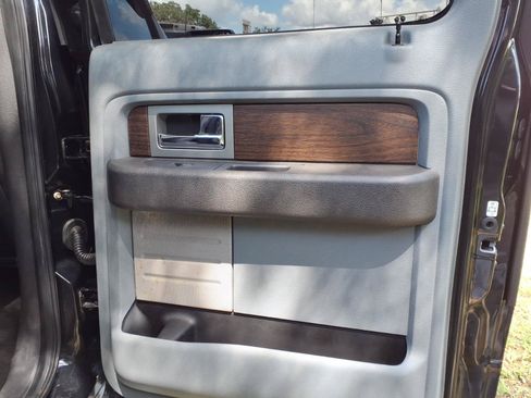 Used 2013 Ford F150 Lariat w/ Luxury Equipment Group AWD/4WD image 14