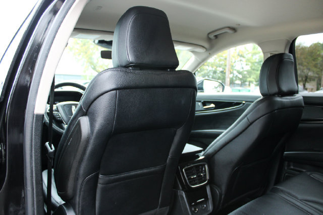 Used 2022 Lincoln Nautilus AWD image 32