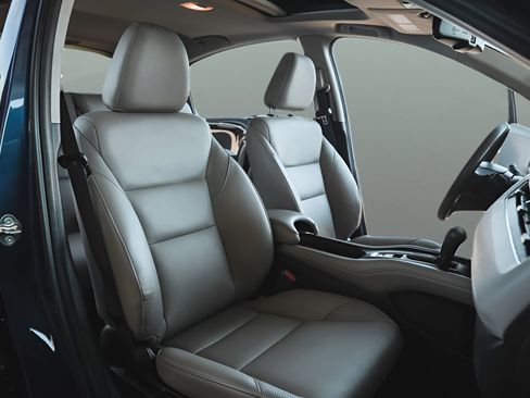 Used 2017 Honda HR-V EX-L image 13