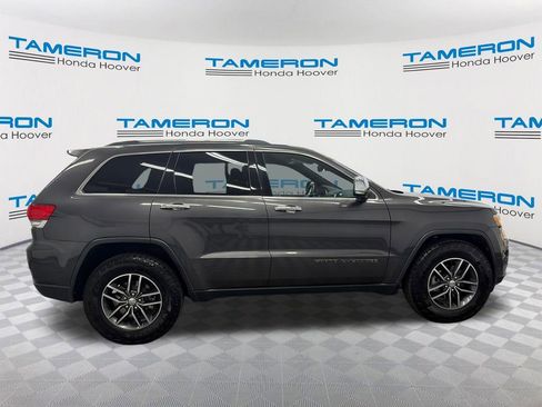 Used 2018 Jeep Grand Cherokee Limited image 6
