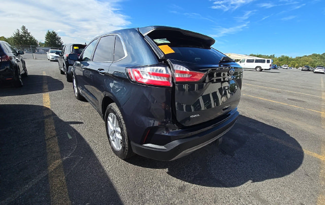 Used 2024 Ford Edge SEL w/ Convenience Package AWD/4WD image 4