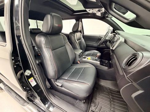 Used 2019 Toyota Tacoma TRD Pro image 31