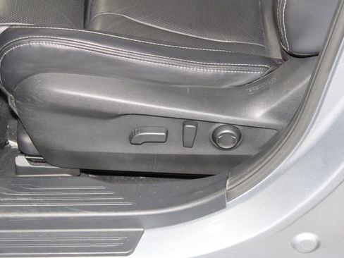 Used 2022 Subaru Outback Limited image 18