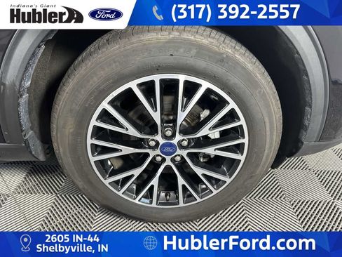 Used 2022 Ford Escape SE FWD image 10