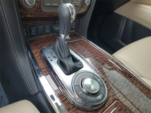 Used 2018 Nissan Armada SL w/ Premium Package image 27