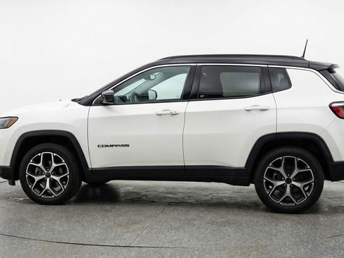 Used 2025 Jeep Compass Limited image 5