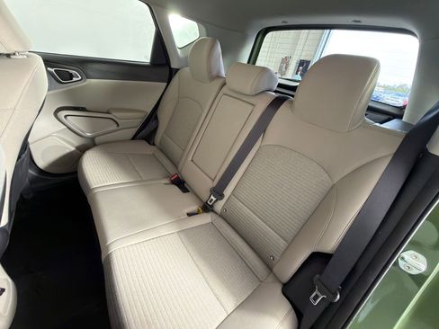 Used 2020 Kia Soul EX image 27