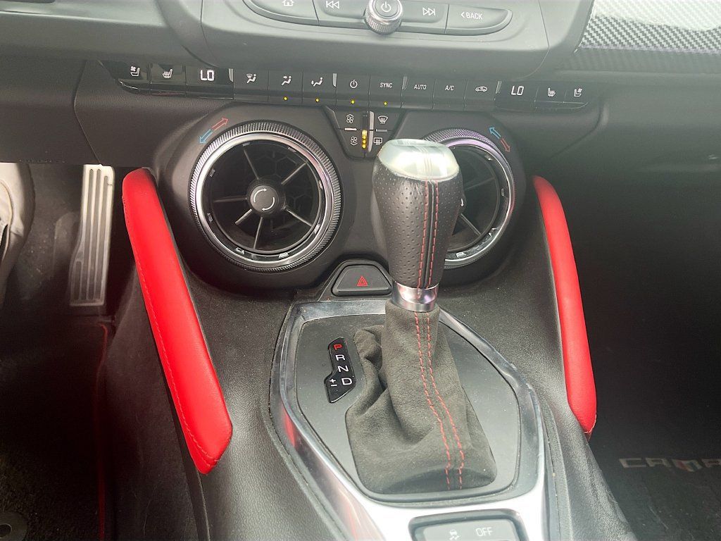 Used 2021 Chevrolet Camaro ZL1 RWD image 17