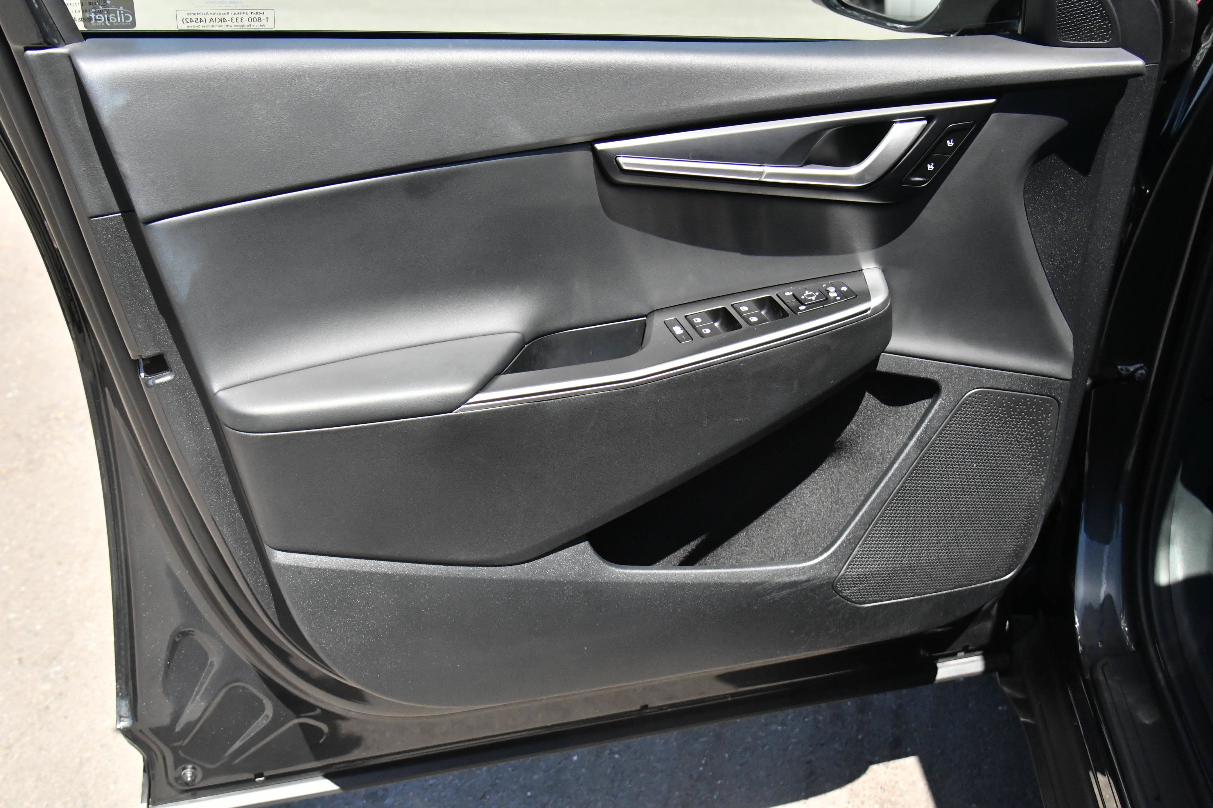 Used 2024 Kia EV6 Light RWD image 14