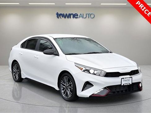 Used 2022 Kia Forte GT-Line image 8