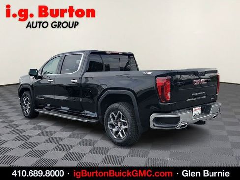 New 2026 GMC Sierra 1500 SLT w/ SLT Premium Package image 3