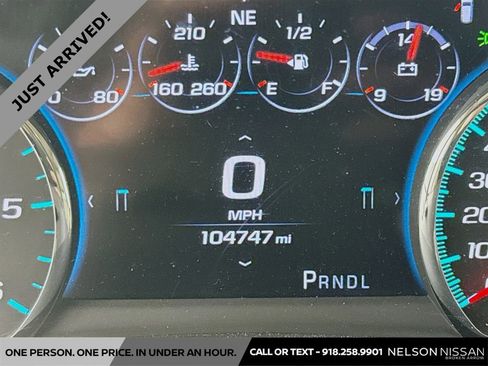 Used 2017 GMC Yukon Denali w/ Open Road Package AWD/4WD image 12