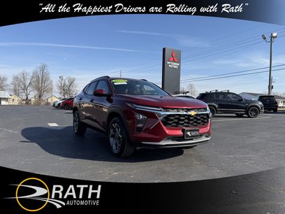 Used 2025 Chevrolet Trax LT