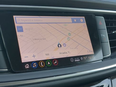 Used 2020 Buick Enclave Essence w/ Sound and Sites Package image 21