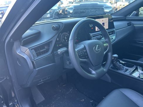 Used 2025 Lexus ES 300h w/ Premium Package image 21