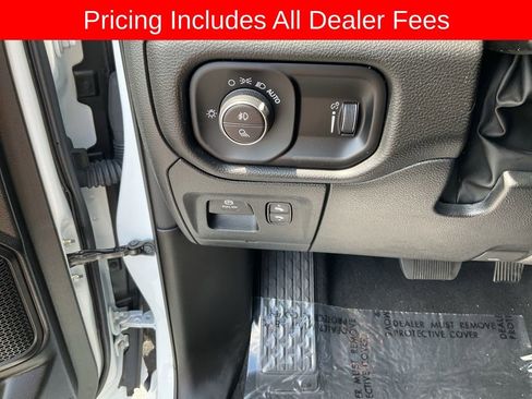 Used 2025 RAM 1500 Big Horn RWD image 7