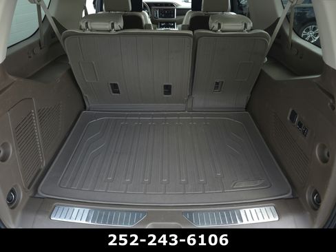Used 2023 GMC Yukon XL Denali w/ LPO, Floor Liner Package RWD image 32