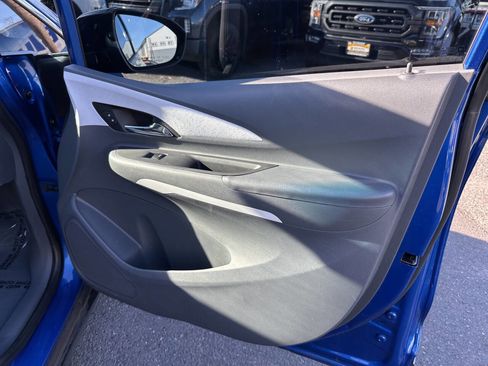 Used 2020 Chevrolet Bolt LT image 14