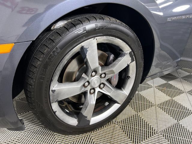Used 2010 Chevrolet Camaro SS w/ RS Package RWD image 23