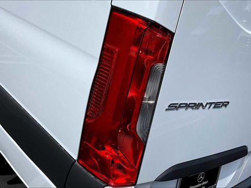 New 2025 Mercedes-Benz Sprinter 2500 image 14