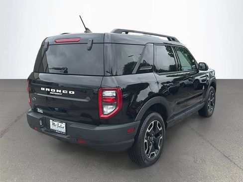 Used 2023 Ford Bronco Sport Outer Banks w/ Tech Package AWD/4WD image 4