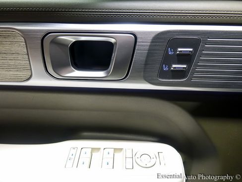 Used 2025 Hyundai Santa Fe Calligraphy image 31