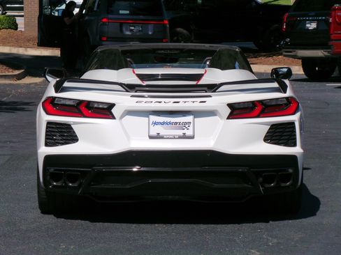 Used 2023 Chevrolet Corvette Stingray Premium Conv w/ Z51 Performance Package RWD image 19