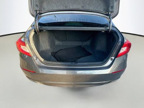 Used 2018 Honda Accord EX-L image 29