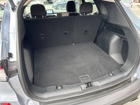 Used 2022 Ford Escape SE w/ SE Sport Appearance Package image 37