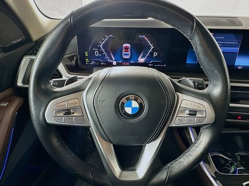 Used 2023 BMW X7 xDrive40i image 20